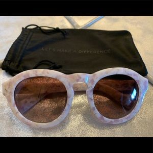 Blowout❌ DIFF Polarized sunglasses 💕